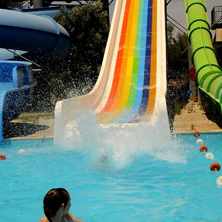 The Grand Uecel Hotel Cedit