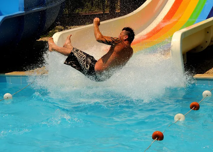 The Grand Uecel Hotel Cedit