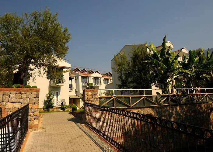 The Grand Uecel Hotel Cedit