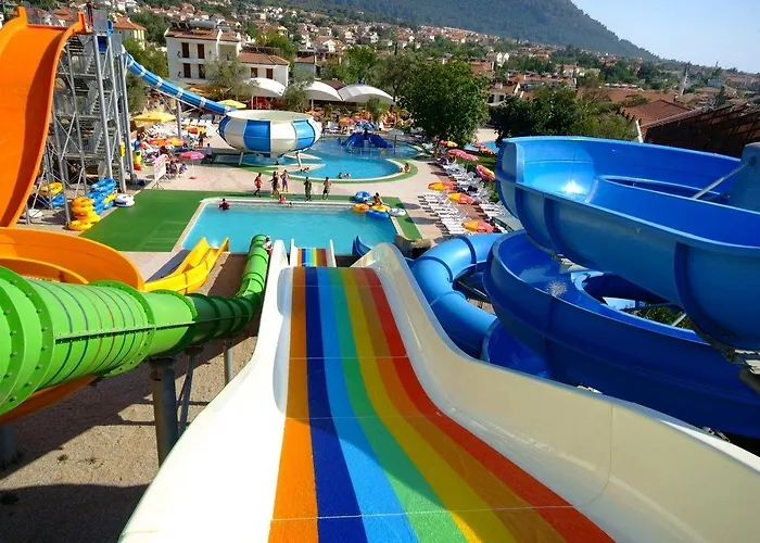 Hotel The Grand Uecel