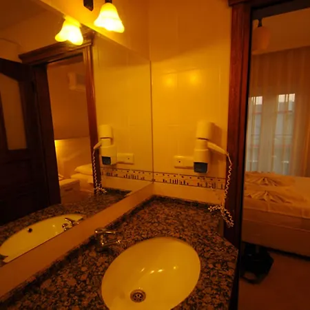 Otel The Grand Uecel 3*