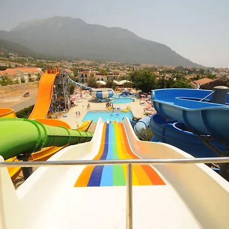 The Grand Uecel Cedit