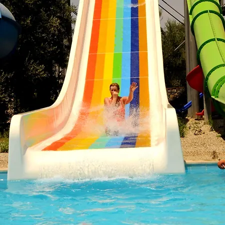 Otel The Grand Uecel