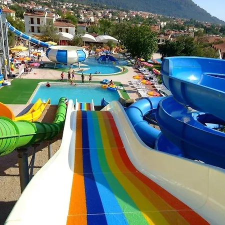 Otel The Grand Uecel